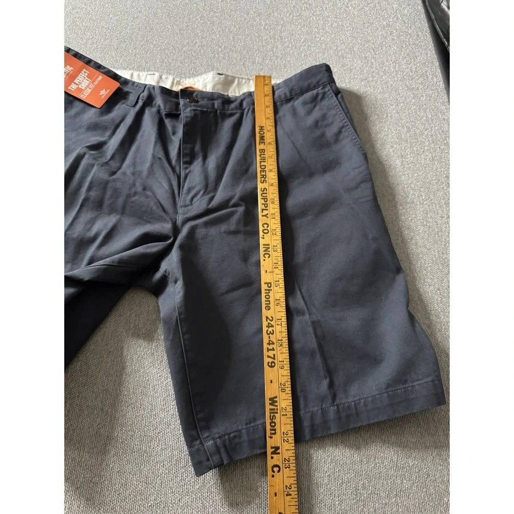 Dockers Classic Fit Men's Maritime Blue Shorts Flat Front Chino Cotton Size 40‎